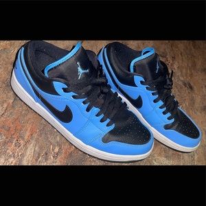 Air Jordan 1 Low Size 9 Men’s